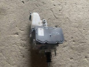 I-Booster Tesla Model S 2012-2020 103712300B фото