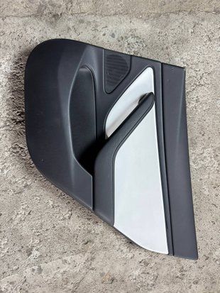 Обшивка дверей карта задня права Tesla Model 3 2018-2020 109041504N фото