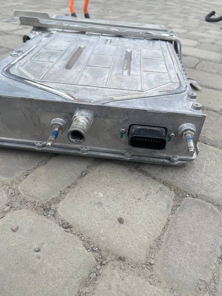 Onboard charger Tesla Model S 2016-2020 рест GEN3 106651002A фото