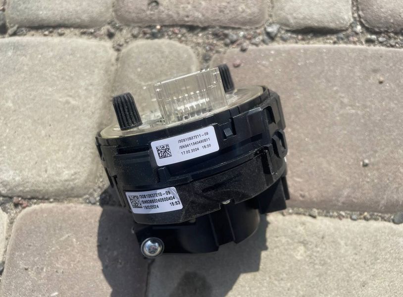 Шлейф керма Tesla Model 3 Highland 2024- 178721400C фото