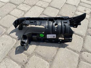 Кронштейн дверей верхній задній правий задній Tesla Model X 2016-2021 105501204D фото