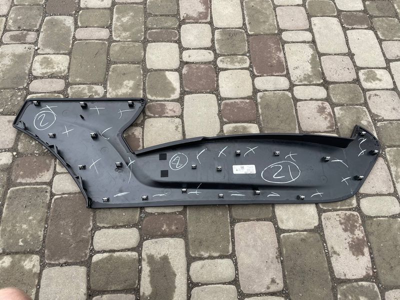 Накладка консоли боковая левая Tesla Model X 2016-2021 105516303B фото