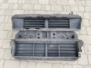 Жалюзі дефлектор радіатора Ford Escape SE 2013-2020, Ford Kuga 2012-2016 GV4B8475AC фото