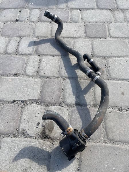 Допоміжний водяний насос Ford Escape 2013-2020, Ford Kuga 2012-2016 GV6118D473AC фото