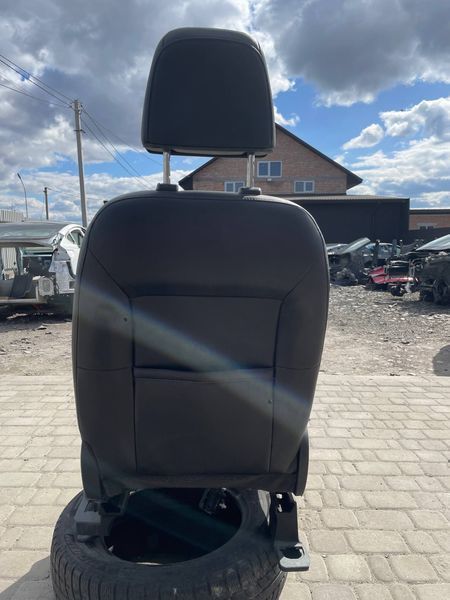 Сидение водительское Ford Escape 2013-2020, Ford Kuga 2012-2016 GJ5Z7864417BA фото