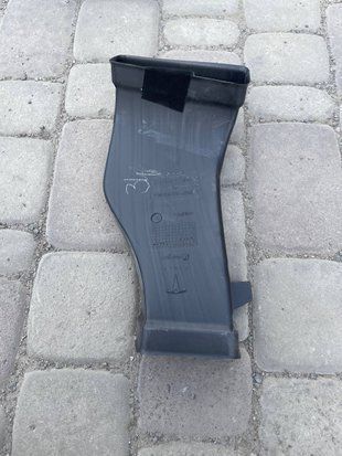Повітропровід лівої стійки Tesla Model X 2016-2021 103735800A фото