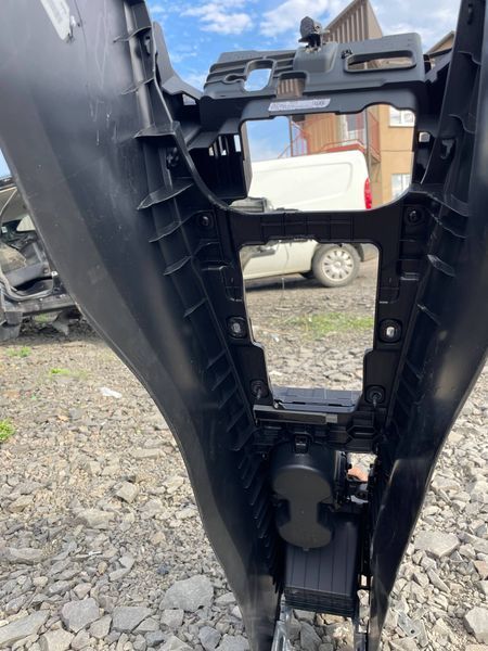Консоль Audi Q3 83A 2019-2025 дефект 16201939206268 фото
