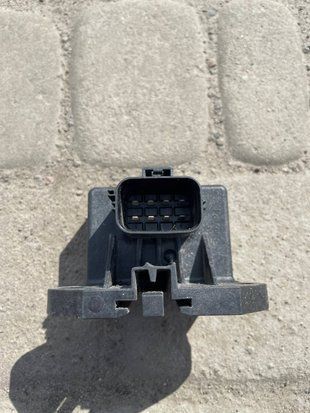 Fuel pump control реле паливного насоса Ford Escape 2013-2020, Ford Kuga 2012-2016 FU5A9D370KA фото